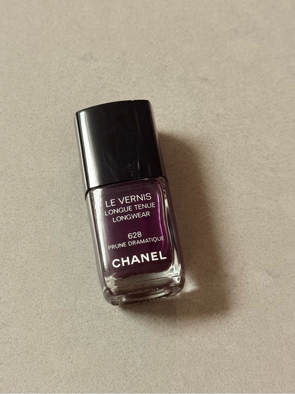 Chanel Le Vernis 628 Prune Dramatique Nail Polish
